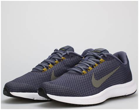 nike running shoes lowest price